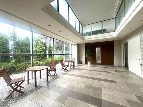 ロビー エントランスホール2