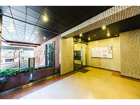 ロビー 玄関ホール