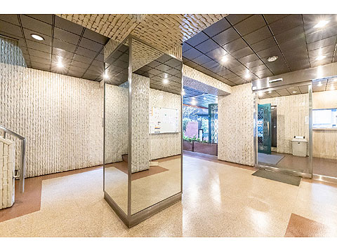 ロビー 玄関ホール