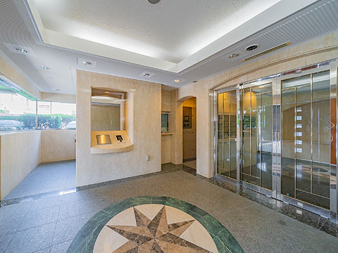 エントランス　エントランス