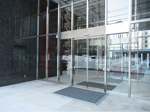 エントランス エントランス