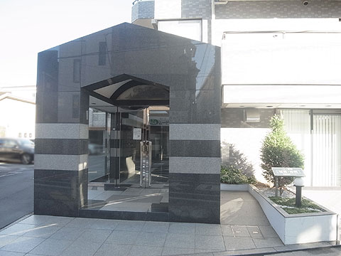 エントランス　エントランス