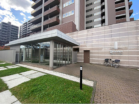 エントランス　エントランスアプローチ