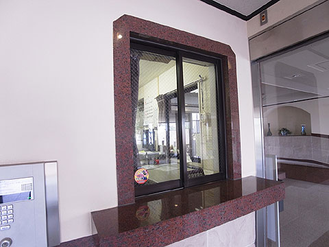 ロビー 管理員室