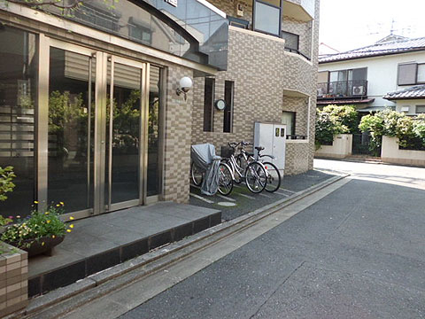 その他共用部　エントランス2