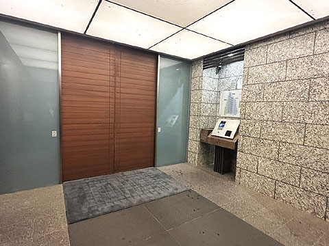 エントランス　エントランス