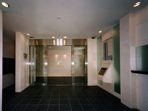 その他共用部 風除室