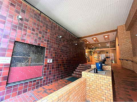 エントランス　マンション玄関