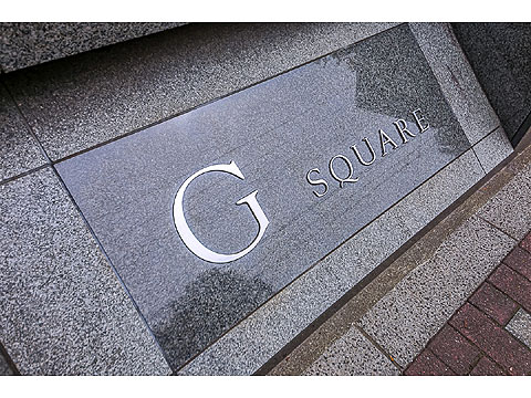 その他共用部　館銘板