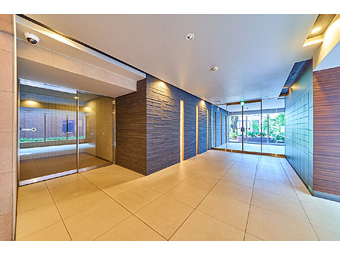 エントランス　現地エントランス