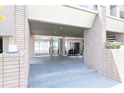 現地外観写真 サーパス薬院 1