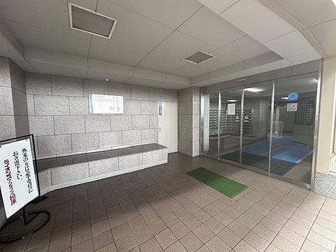 エントランス　お客様をお迎えするエントランス