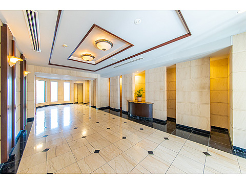 エントランス　エントランスホール