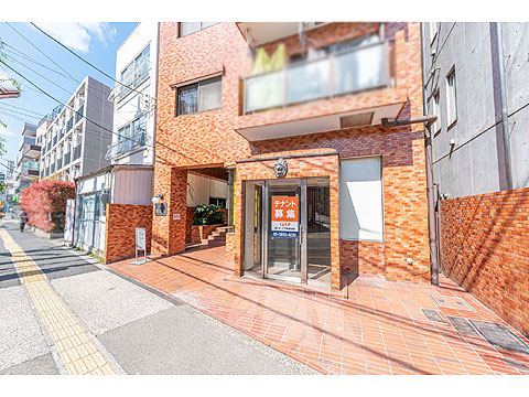 エントランス　lionsmansionmyogadani00