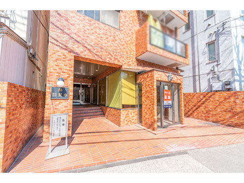 エントランス　lionsmansionmyogadani00