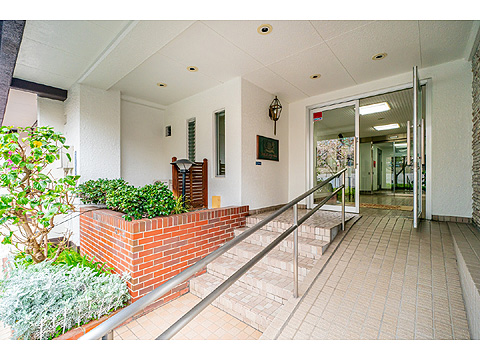 エントランス エントランス