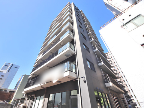 その他共用部　館銘板