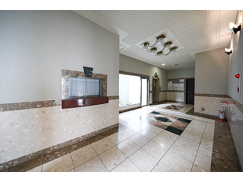 ロビー　1Q5A0068