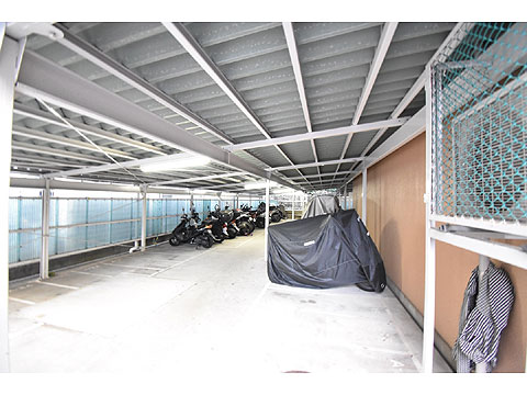 その他共用部　バイク置場