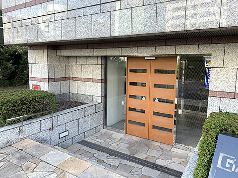 エントランス エントランス