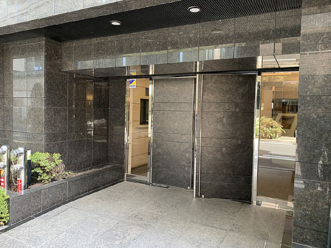 現地外観写真 エントランス