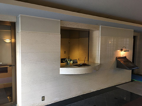 エントランス　エントランス