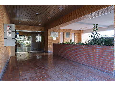 エントランス　037