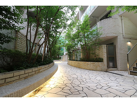 その他共用部 中庭①