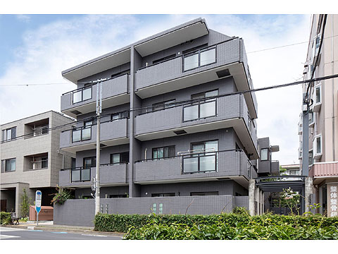 現地外観写真　建物正面外観