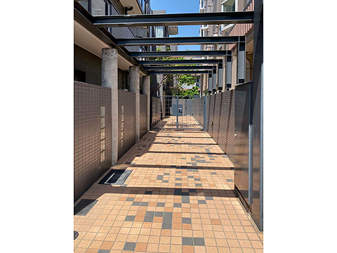 エントランス　エントランスアプローチ