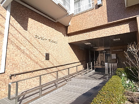 エントランス　R0420121