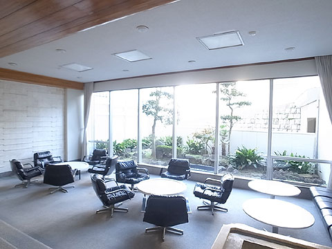 ロビー　R0420124