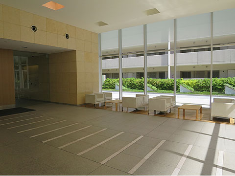 エントランス　エントランスホール内