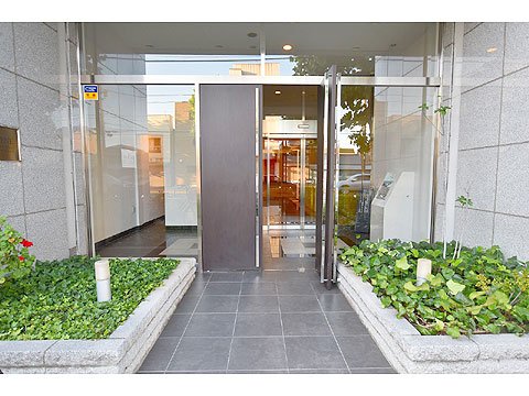 エントランス エントランス