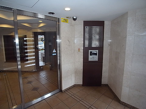 エントランス　エントランス