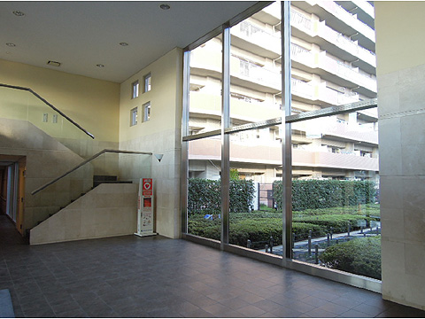 エントランス　エントランスホール