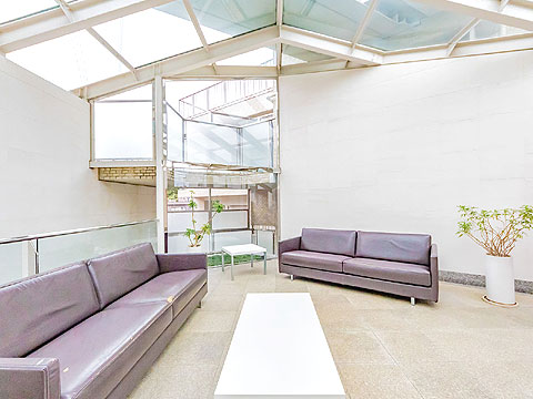 エントランス　エントランスホール