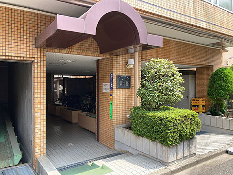 エントランス エントランス