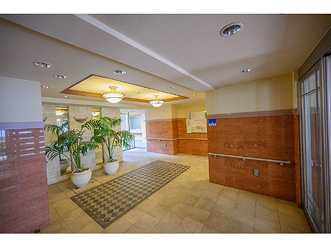 エントランス　エントランスホール内