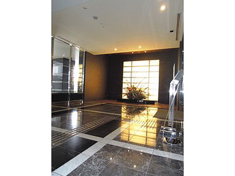 エントランス　マンションエントランス写真