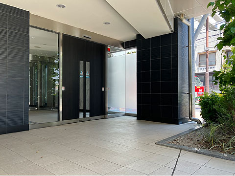 エントランス エントランス