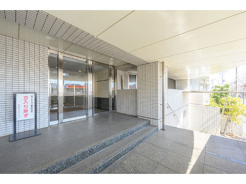 エントランス　エントランス入口