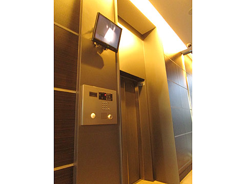 その他共用部 ダブルオートロック採用でセキュリティー充実のエ