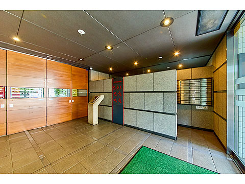 エントランス 240718ha0099