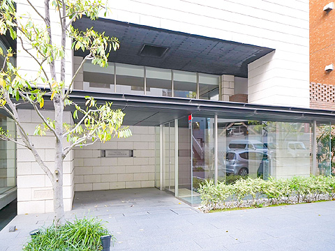 エントランス 上質感のあるエントランス