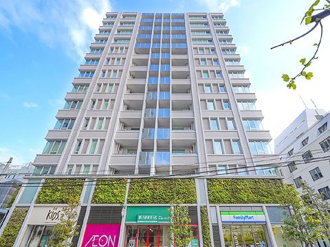 現地外観写真 2012年竣工、13階建