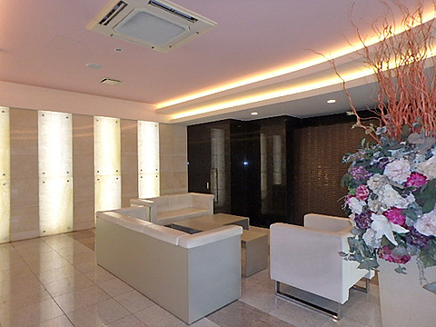 ロビー エントランスラウンジ