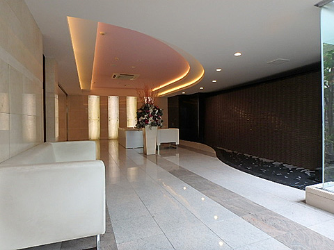 ロビー エントランスラウンジ