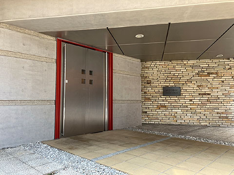 エントランス　エントランス