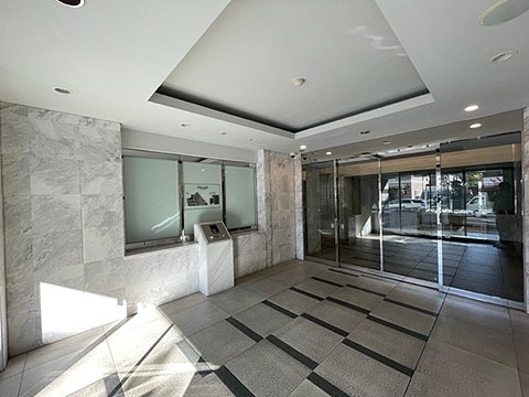 エントランス 風除室